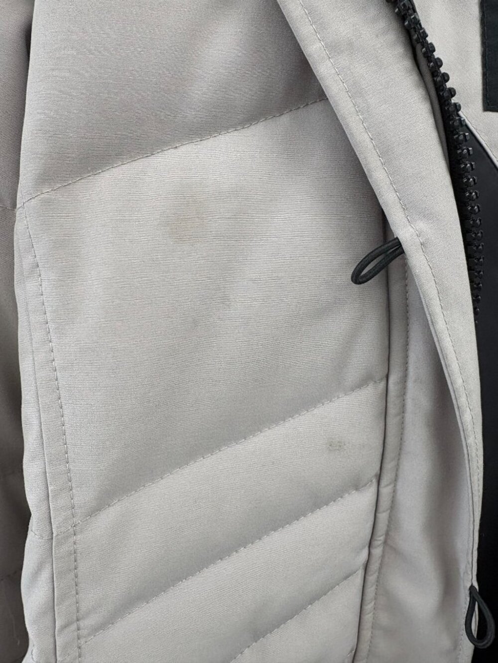Canada Goose Women's Lorette Parka (Fusion Fit) S/P - Picture 16 of 16